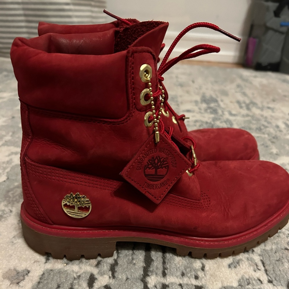 Timberland Men’s size 7.5 Red Boots